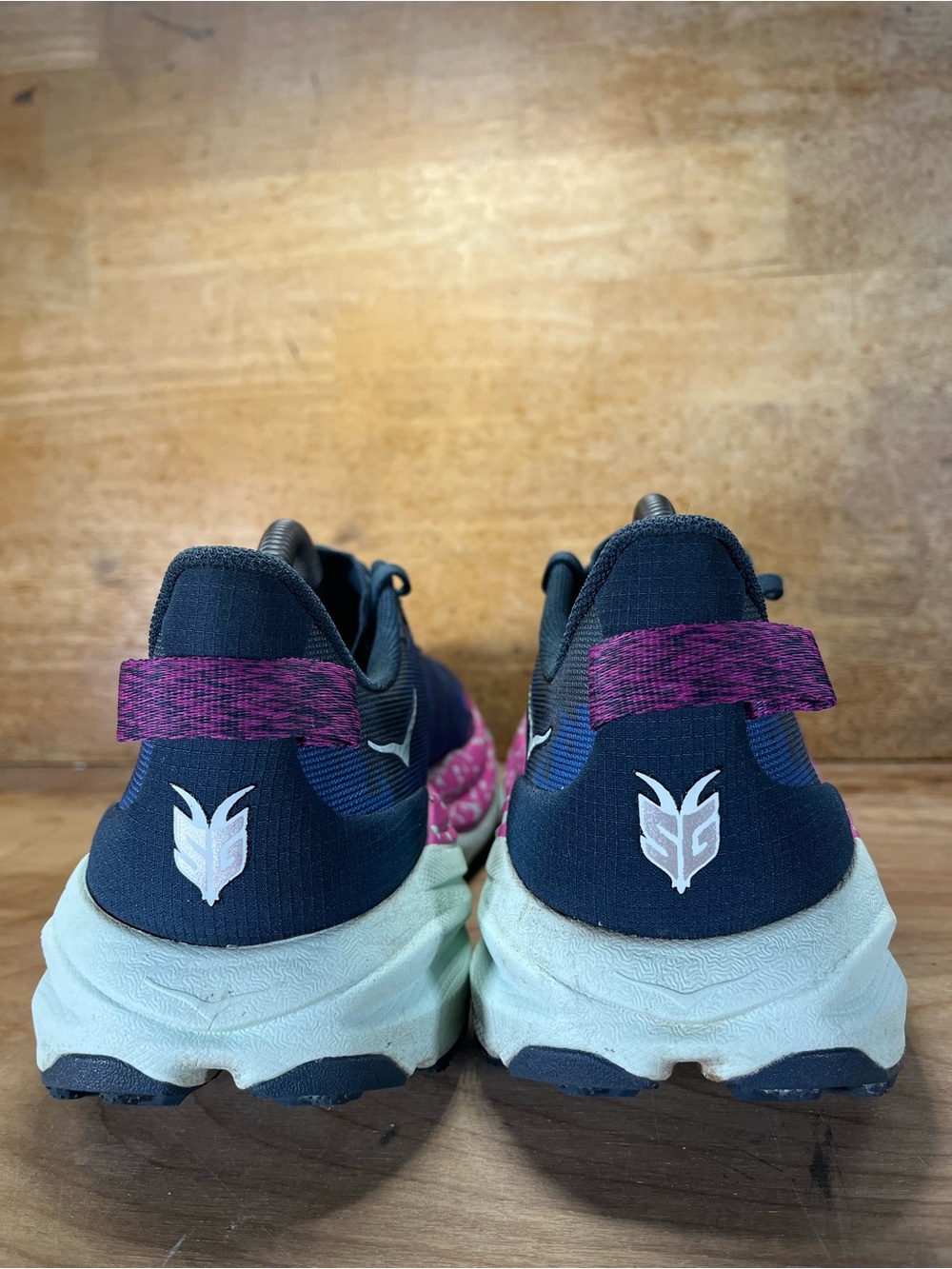 Hoka One One SpeedGoat 6 Mens Size 10 Trail Running Shoes Sneakers Blue Purple - Picture 8 of 16